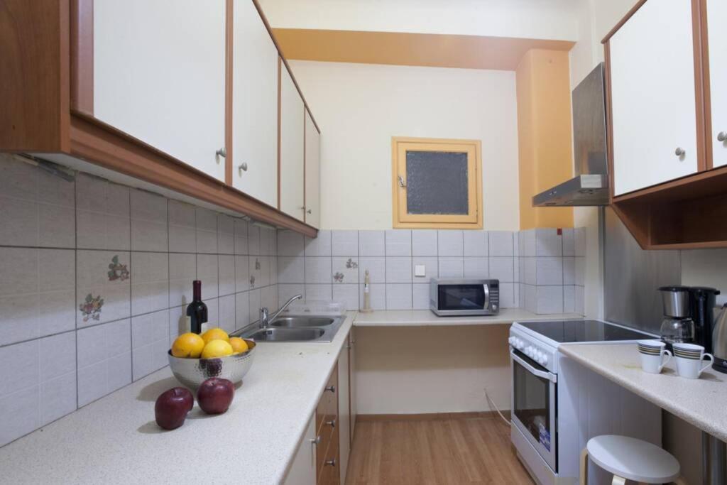 Three Bedrooms Apartment At The Center Of אתונה מראה חיצוני תמונה